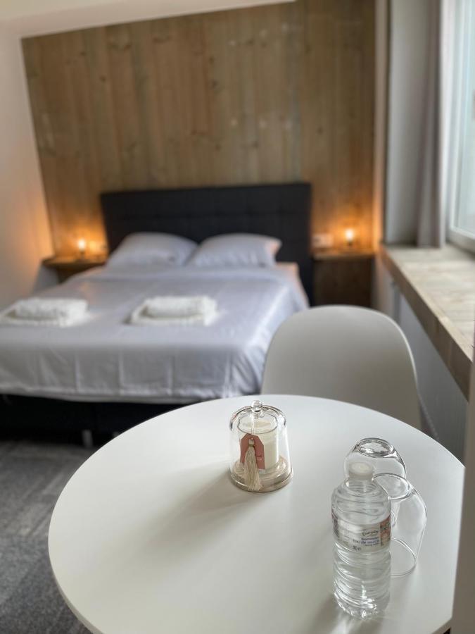 Mooie Kamer In Centrum Brugge Met Badkamer Exterior photo